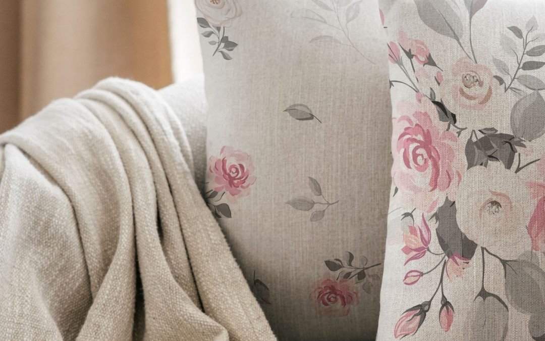 Set of 2 dusky floral cushion cover - Image 2