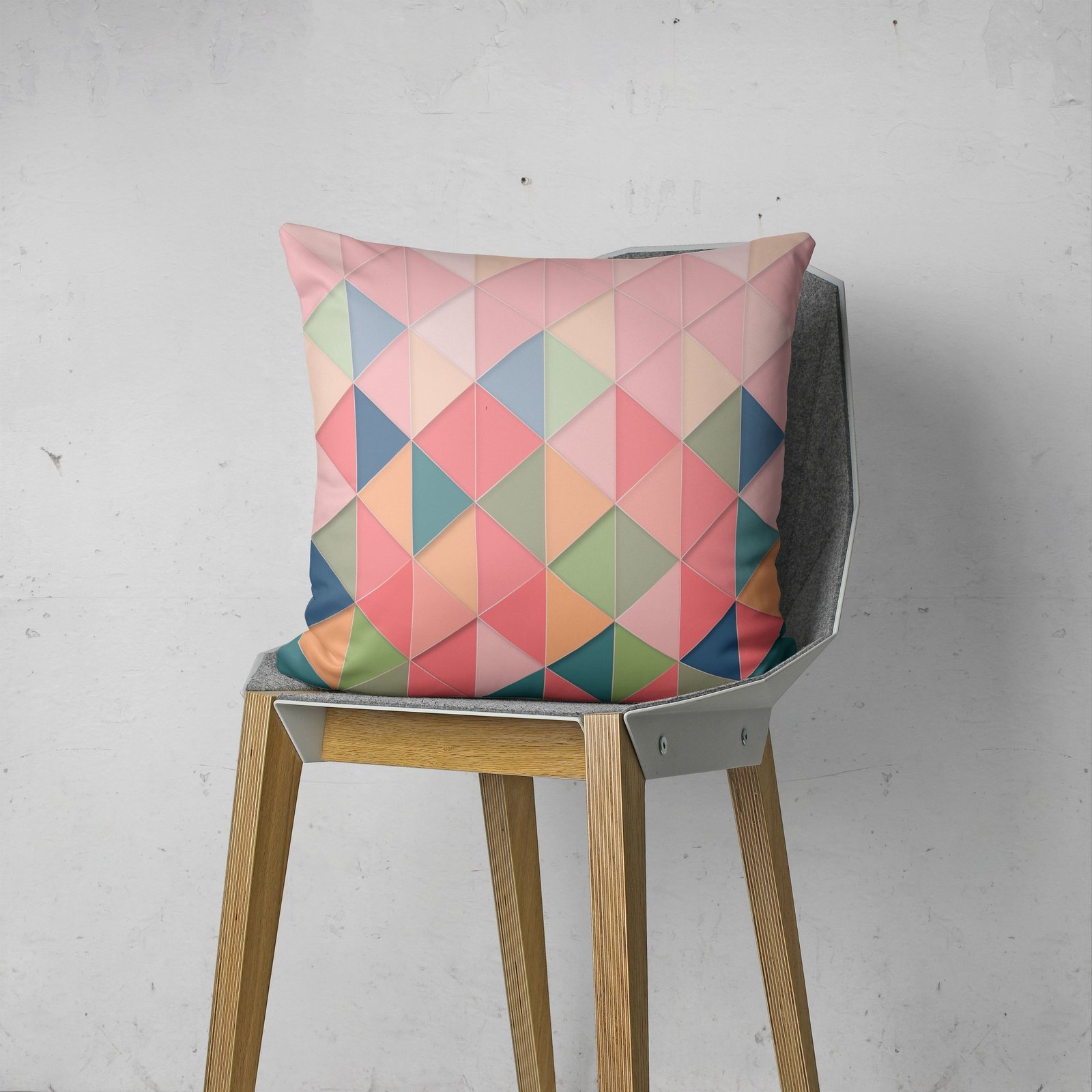 Colorful geometric cushion cover - Image 4